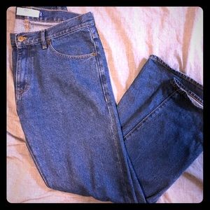 Peter Manning NYC: Vintage-style, slim fit jeans